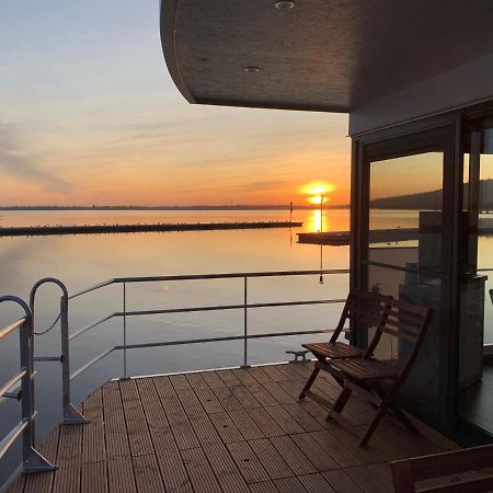 Vila Hausboote Marina Braunsbedra Exteriér fotografie
