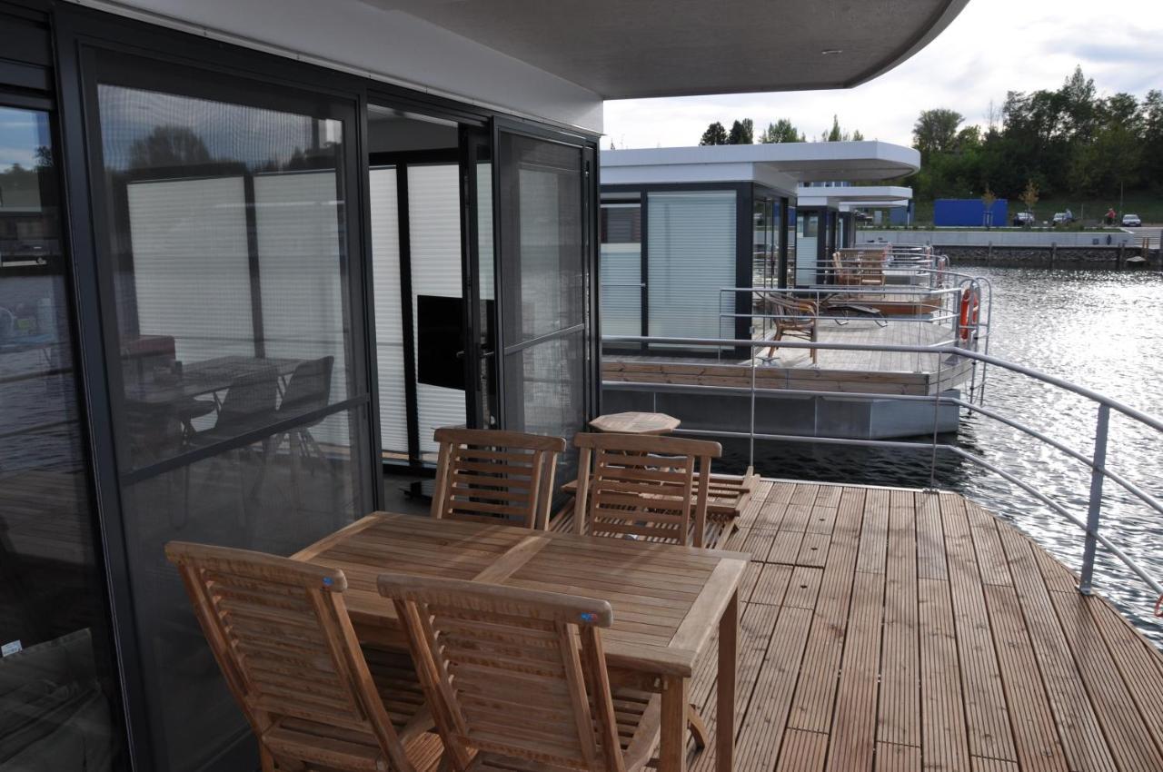 Vila Hausboote Marina Braunsbedra Exteriér fotografie