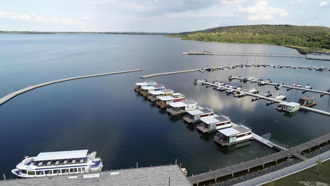 Vila Hausboote Marina Braunsbedra Exteriér fotografie
